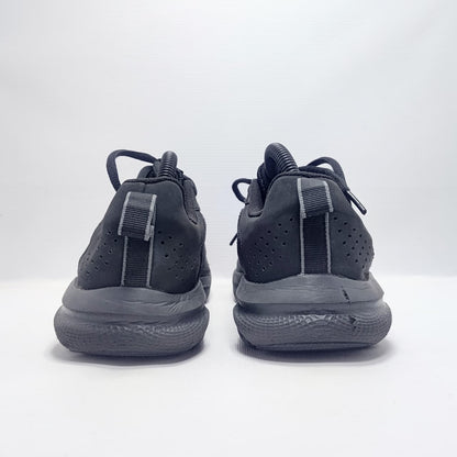 Under Armour Charged Assert 8