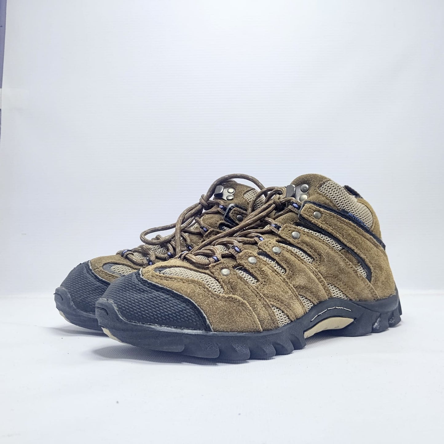 Bass Ridge Hiking Boots