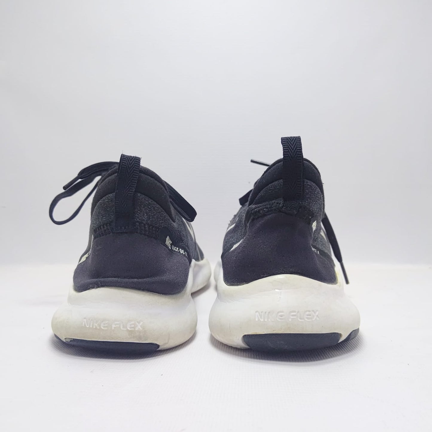 Nike Flex Experience 8