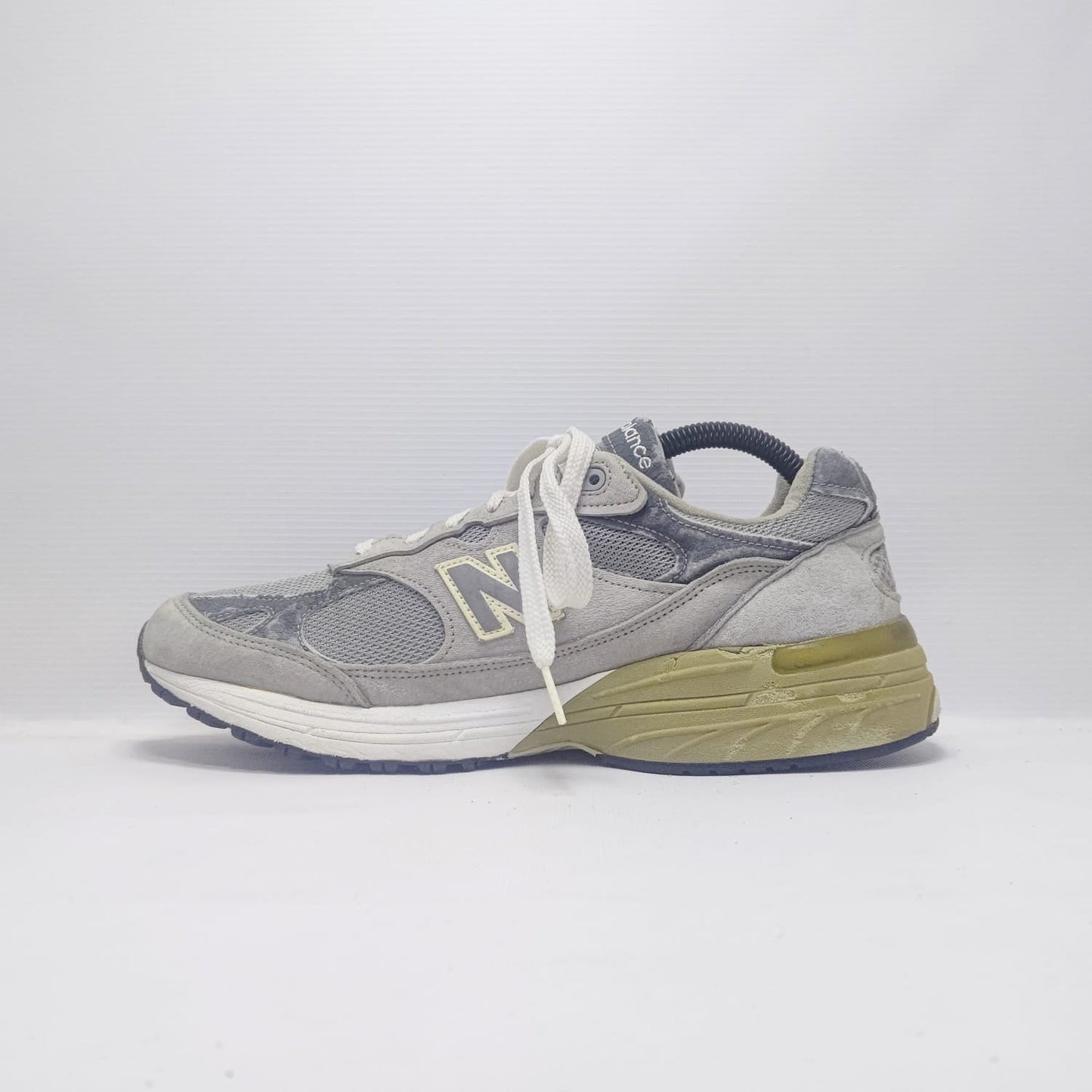 New Balance 992 Running Sneaker