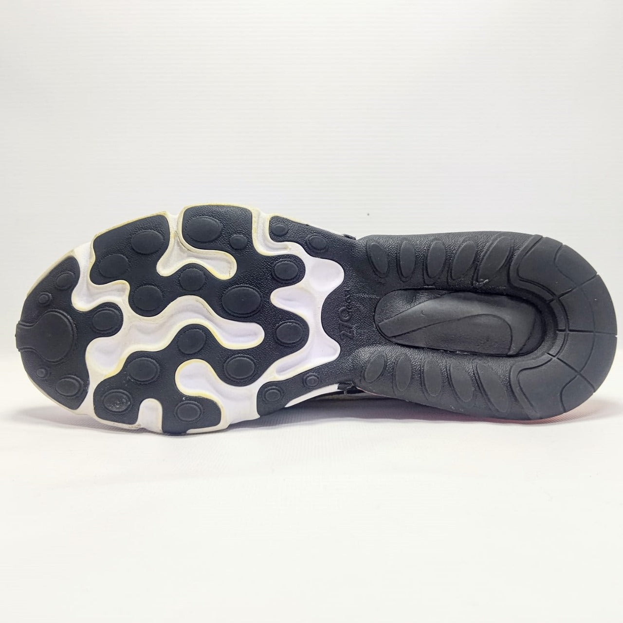 Nike Air Max React 270 Low