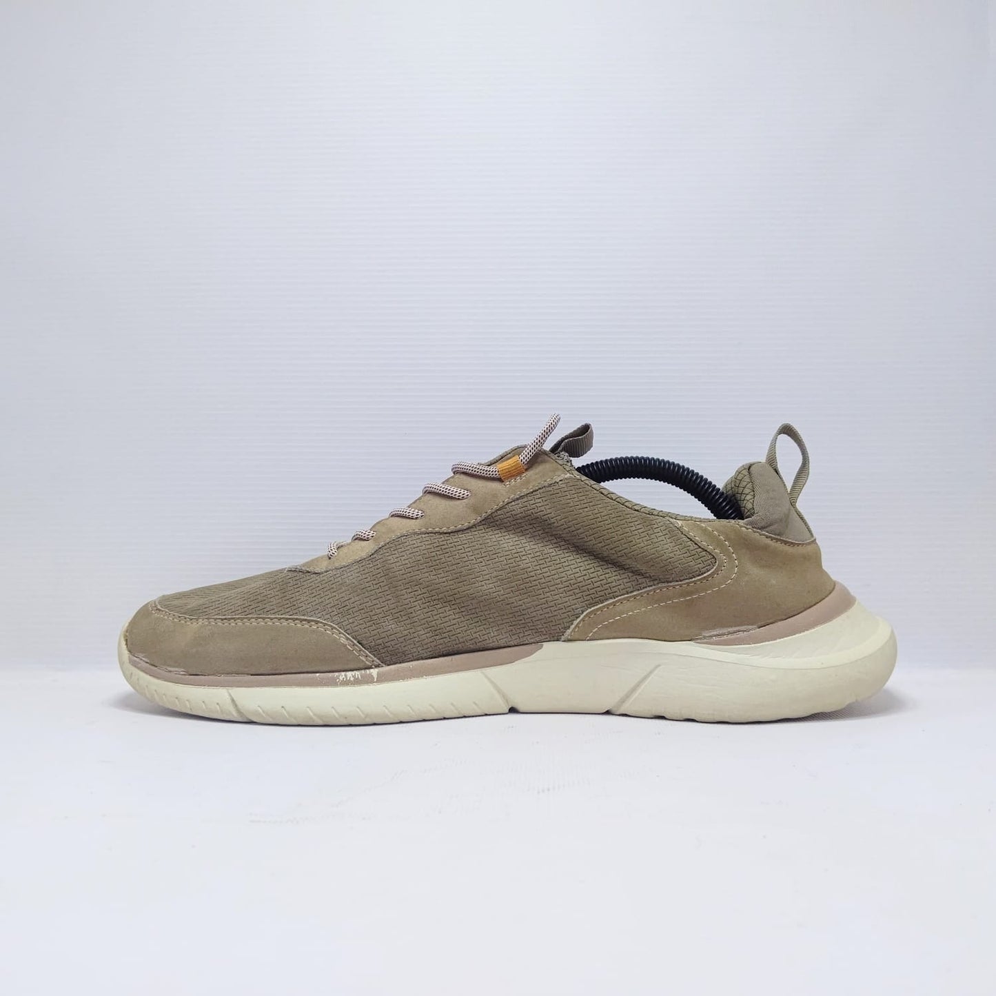 bugatti's mesh sneakers