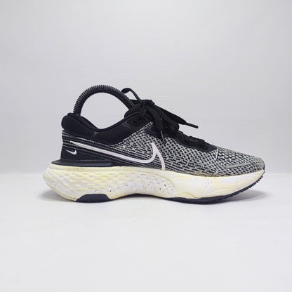 NIKE ZOOMX