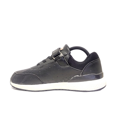 CHINES BRANDED SNEAKERS