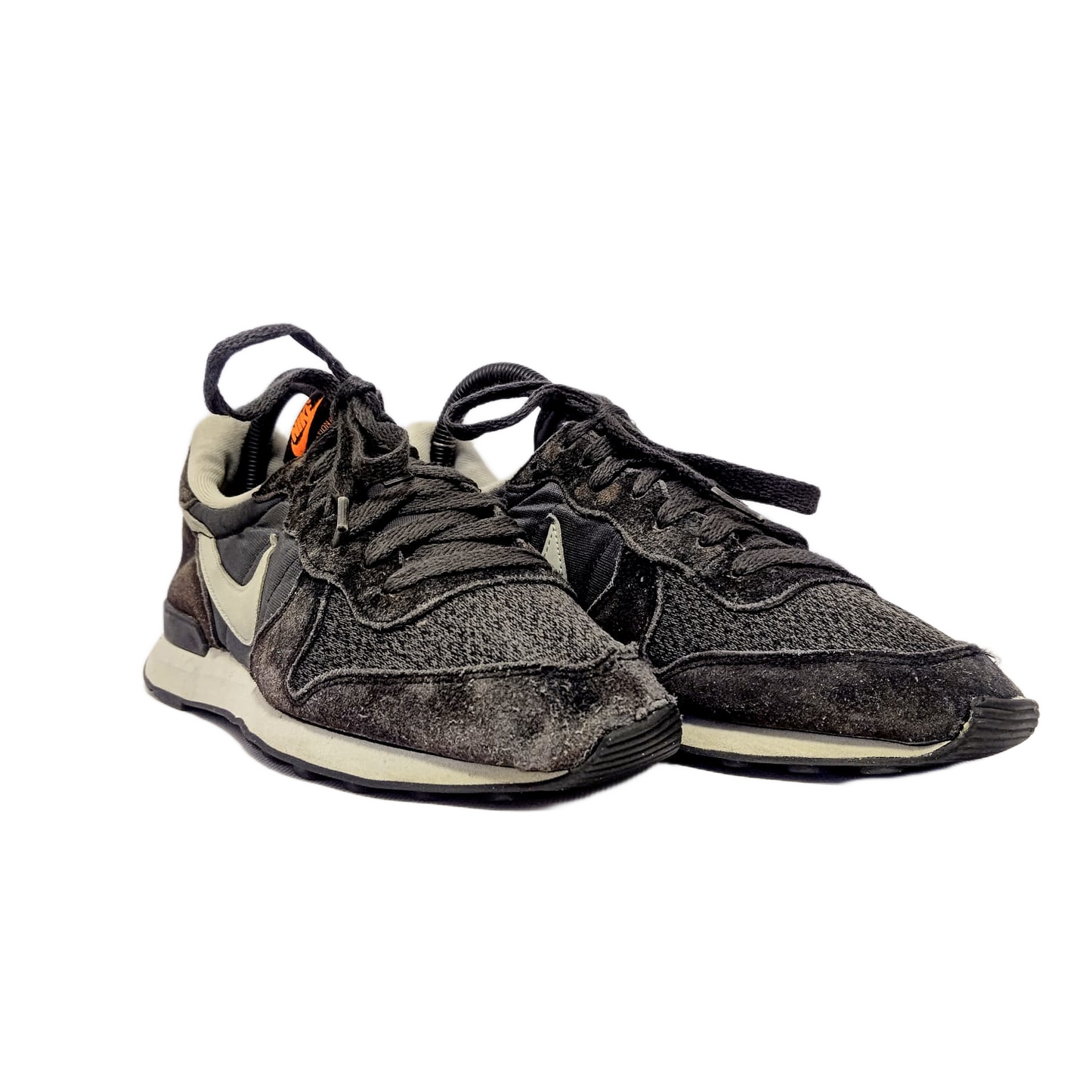 NIKE INTERNATIONALIST