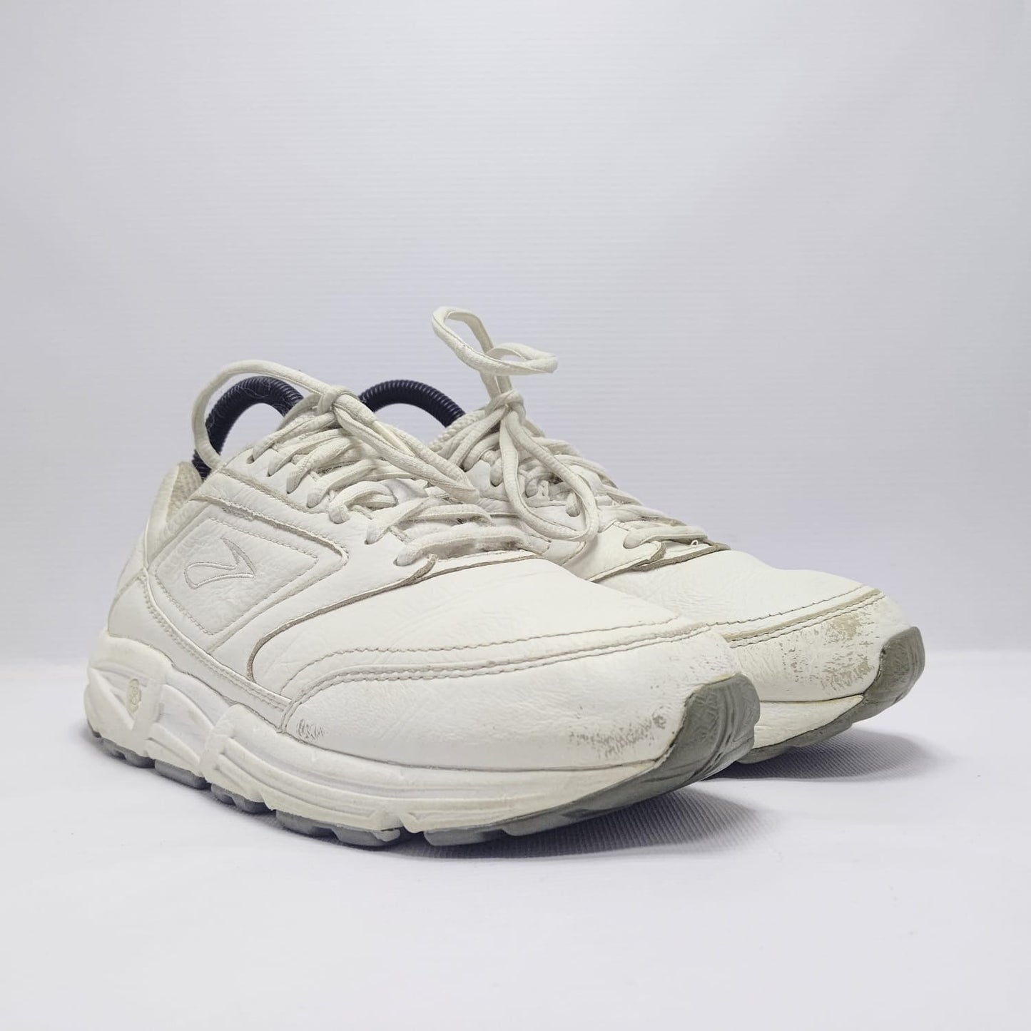 Brooks Addiction Walking