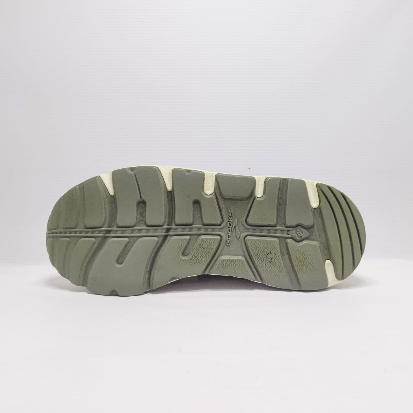 Brooks Addiction Walking